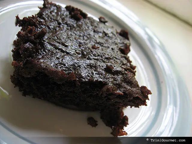 Fudgy Chocolate Cake Brownie