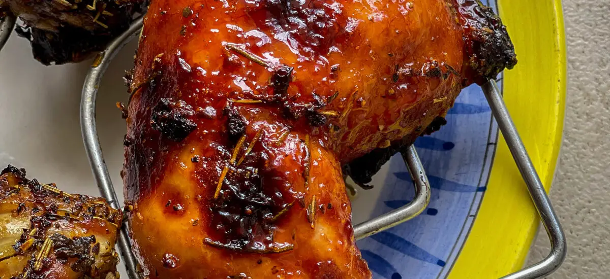 Guava-Glazed Chicken with Fresh Rosemary [RECIPE]